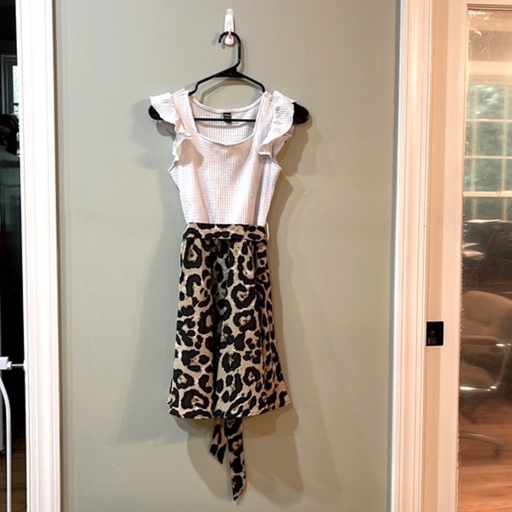 NWOT - SHEIN - size XS / 2